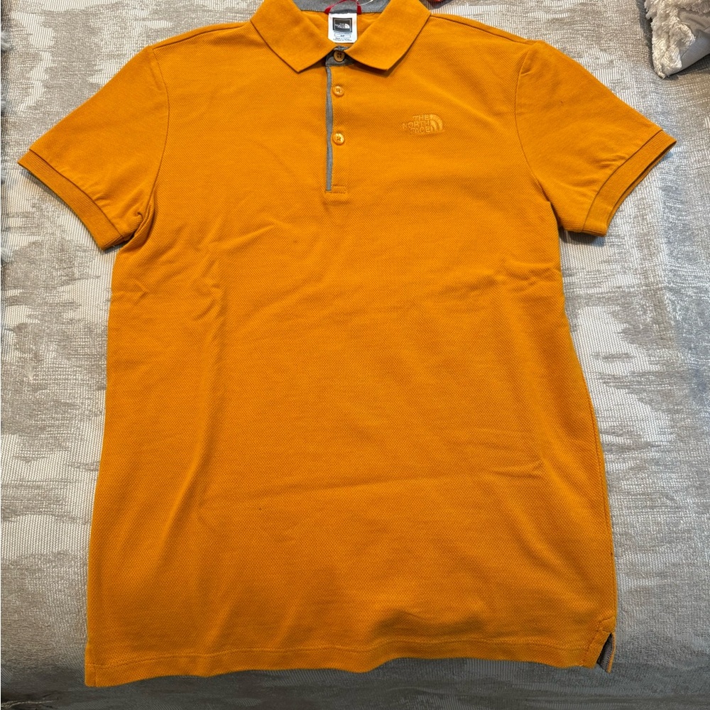 Men’s North Face Polo